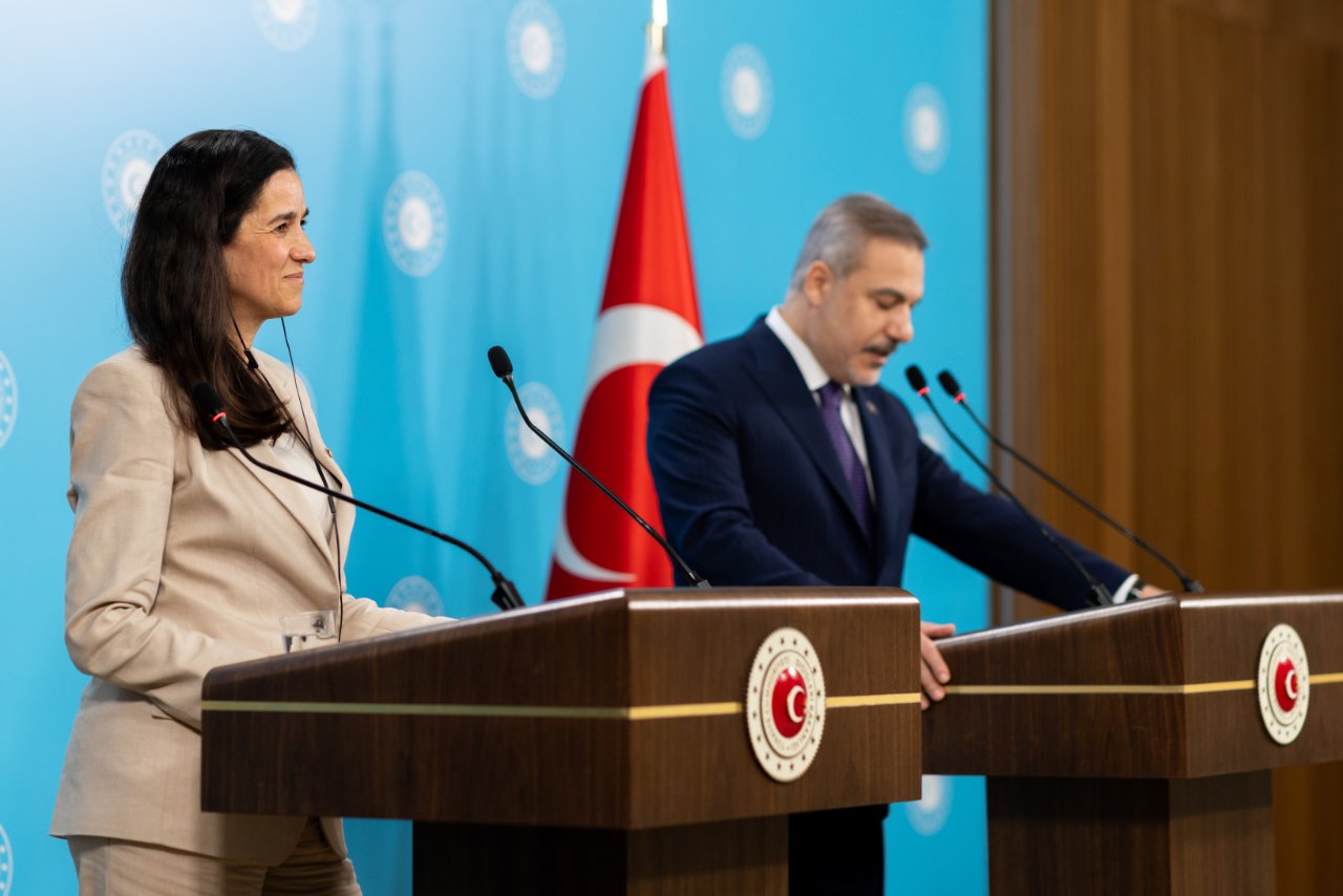 Hakan Fidan'dan Mekke Savunma Anlaşması mesajı: Türkiye başka ülkeye saldırmak için asker göndermeyecek