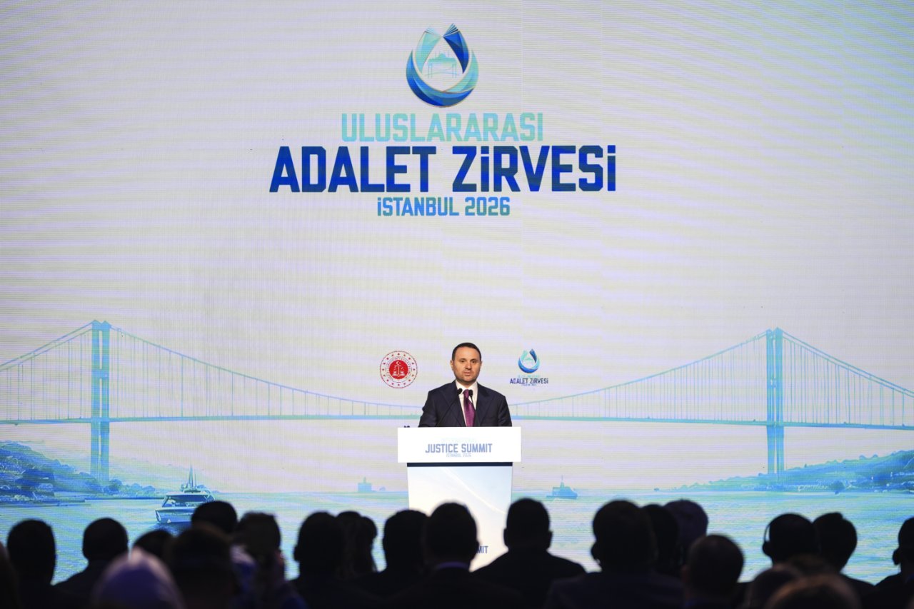 İsrailden Filistin Adalet Bakanına engel: Bakan Gürlekten sert tepki