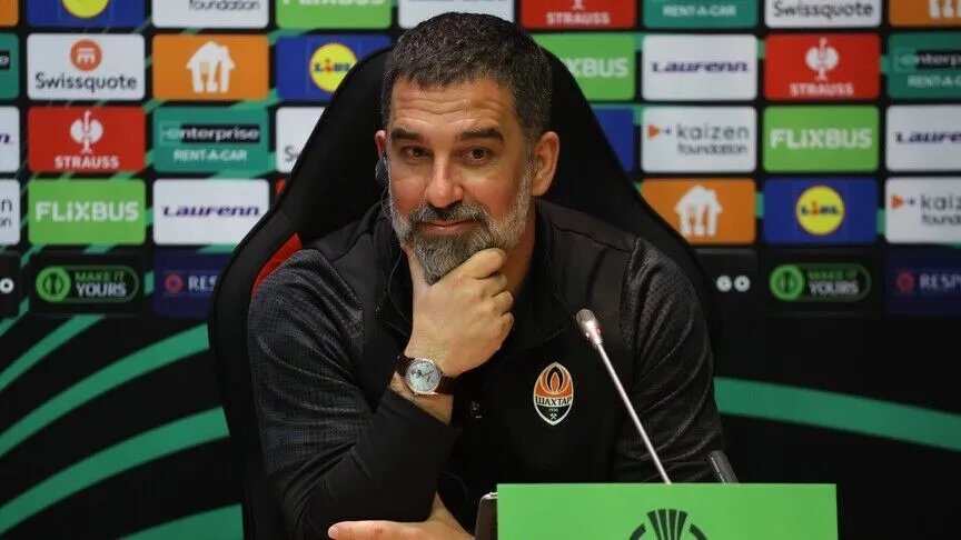 Arda Turan, Shakhtar Donetsk'teki ilk sezonunda Ukrayna Ligi şampiyonluğu yaşadı.