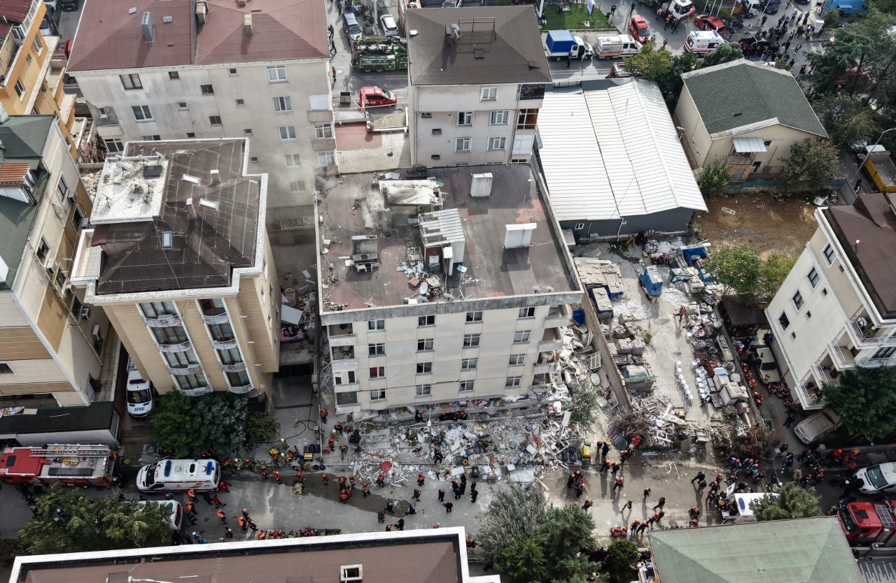 Maltepe’de panik büyüyor! 2 kişi hayatını kaybetmişti, çevredeki binalar mühürlendi