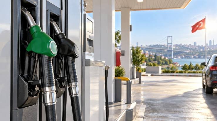 Motorine zam geldi mi, benzine indirim var mı? 9 Ekim akaryakıt fiyatları