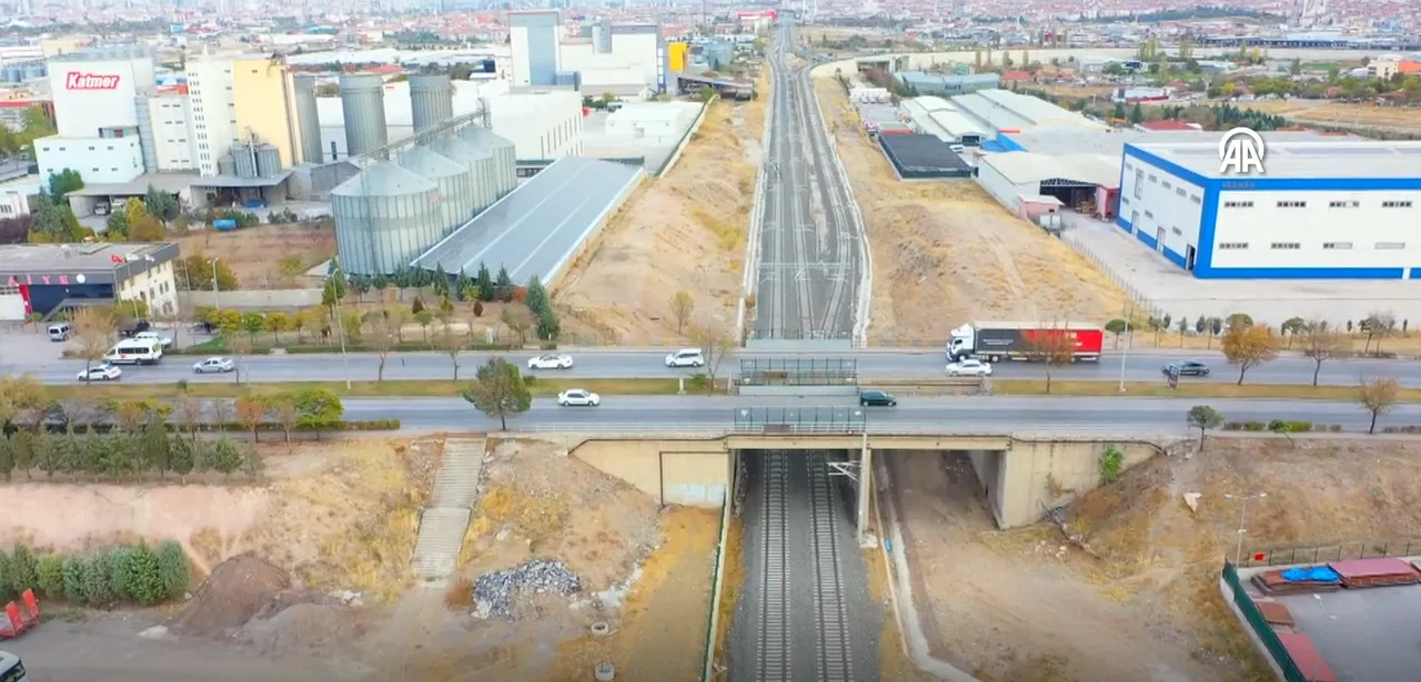 600 bin kişiye müjde! Çift hatlı demir yolunun yüzde 95’i hazır