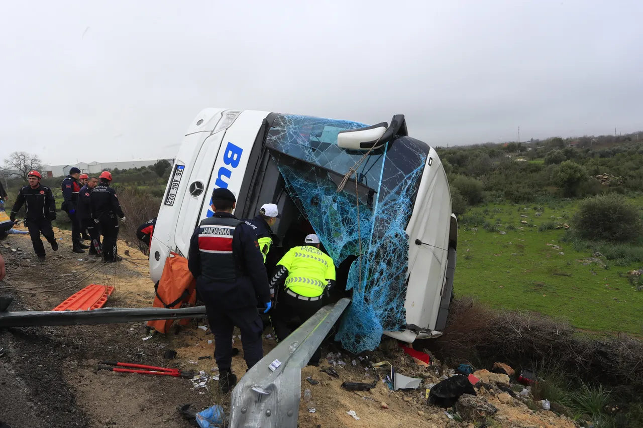 Aynı üniversiten 3 can! Antalya'daki otobüs kazasında kahreden detay