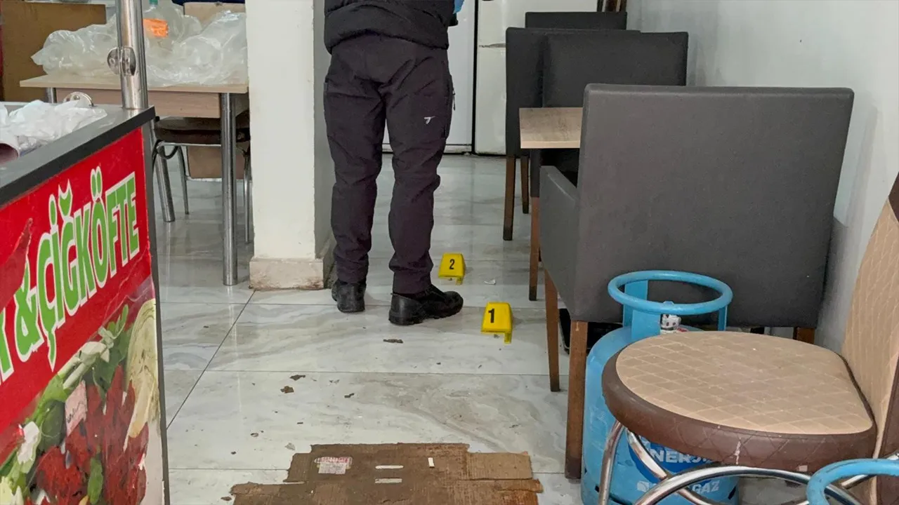 Diyarbakır’da dönerciye silahlı saldırı: Sana racon keseceğiz dediler 