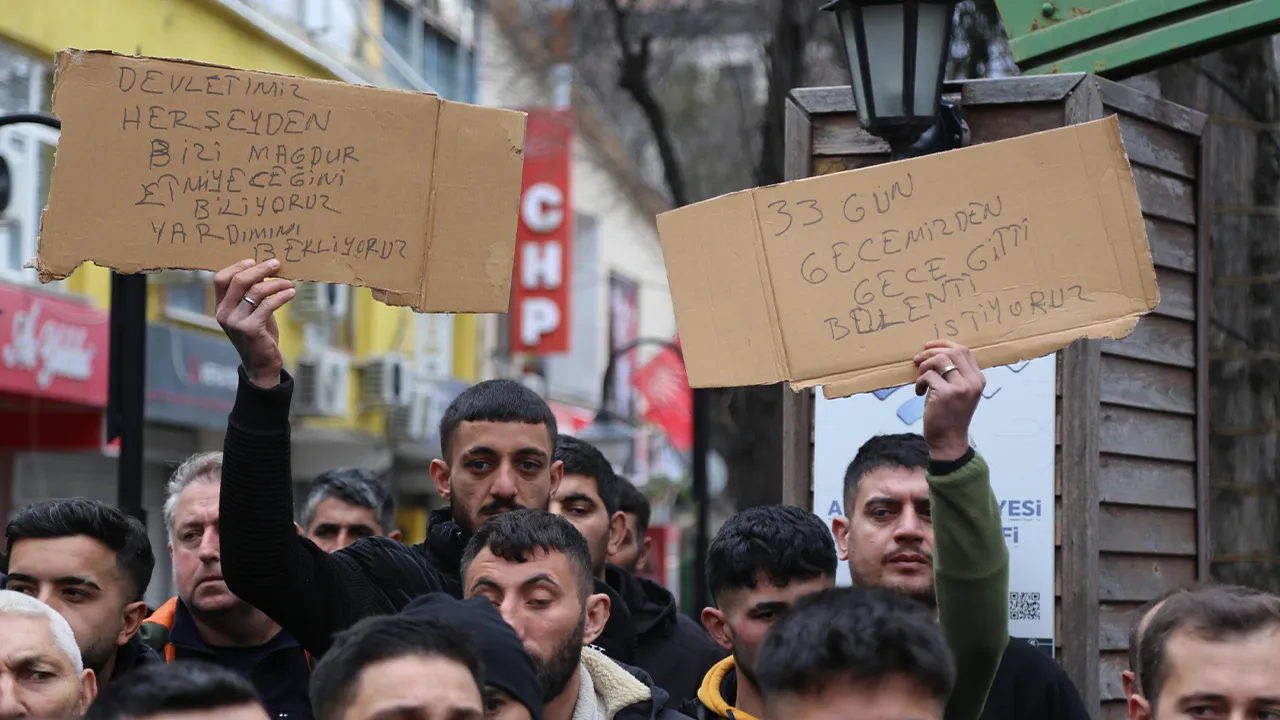 Kayıp çoban Bülent Gezer'in ailesinden yürek yakan çağrı: Ellerinde pankartlarla feryat ettiler