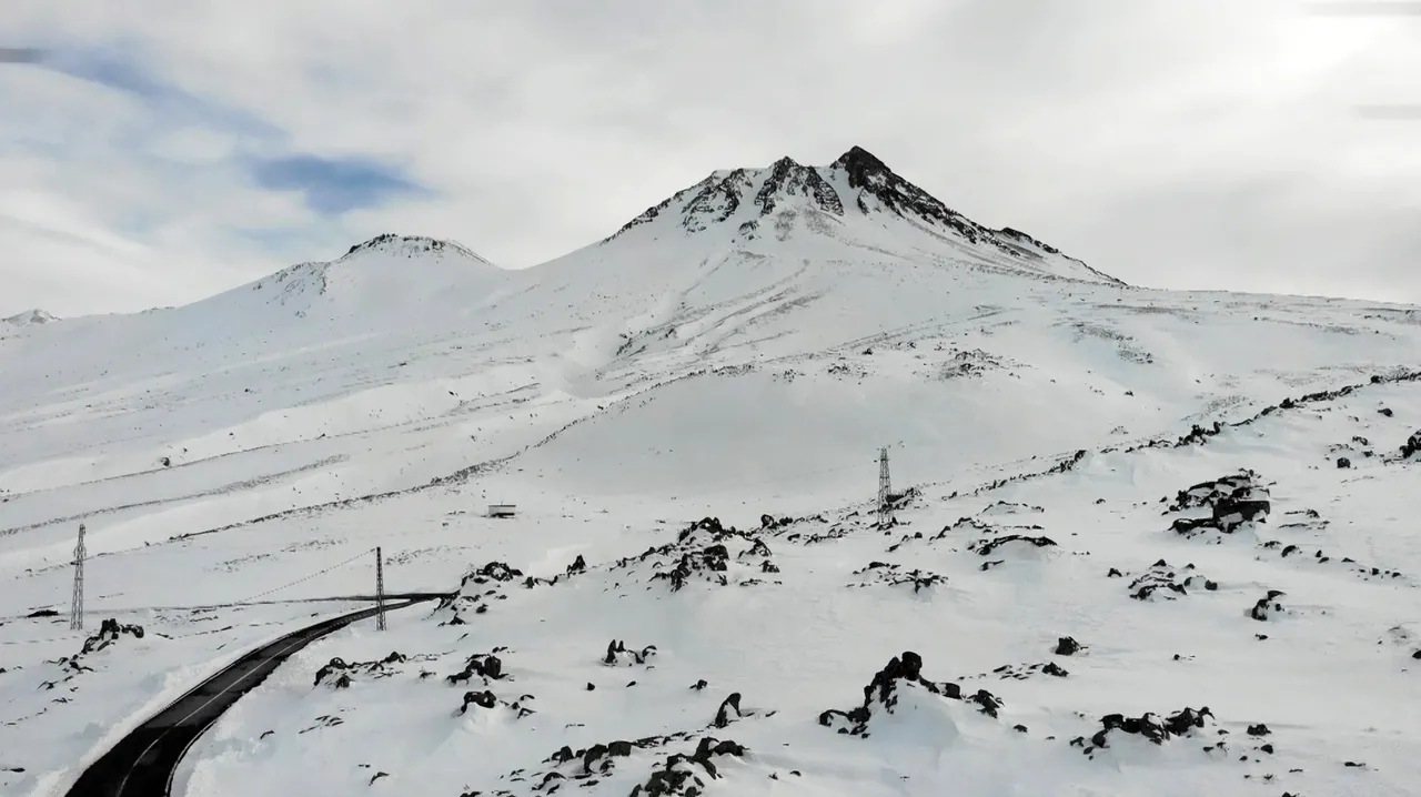 Milattan 7 bin yıl önce patlamıştı! 6 Şubat’ta hareketlenen yanardağda bir değişim daha