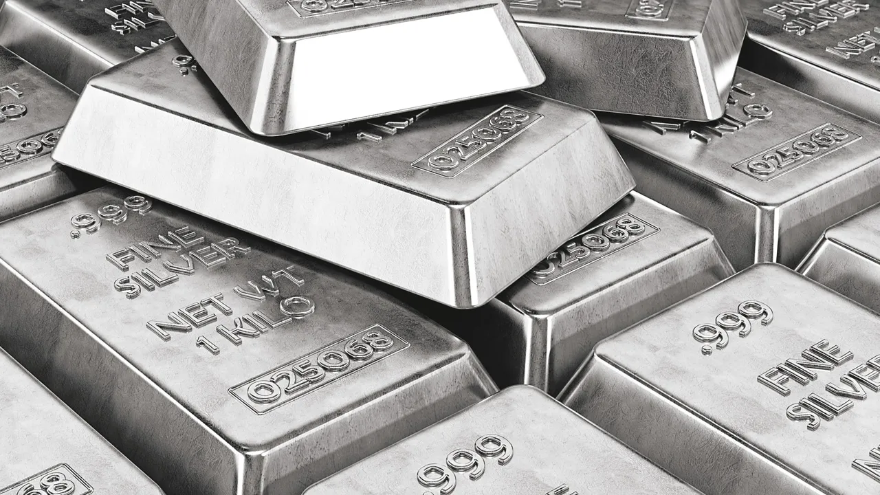 Rekor yükselişten rekor düşüşe! e-Ticaret’te gümüşe talep %103 arttı