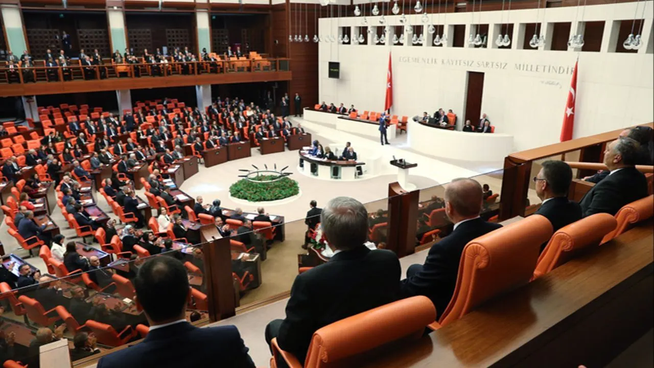 Yeniden Refah Partisi'nden 4 parti için ittifak sinyali geldi