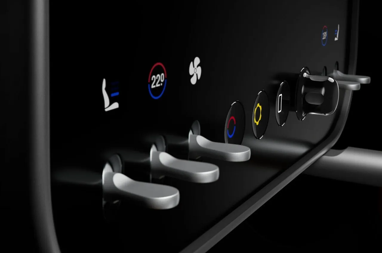 "Bu nasıl Ferrari" dedirtecek tasarım: Elektrikli Luce’nin iç mekanı ortaya çıktı