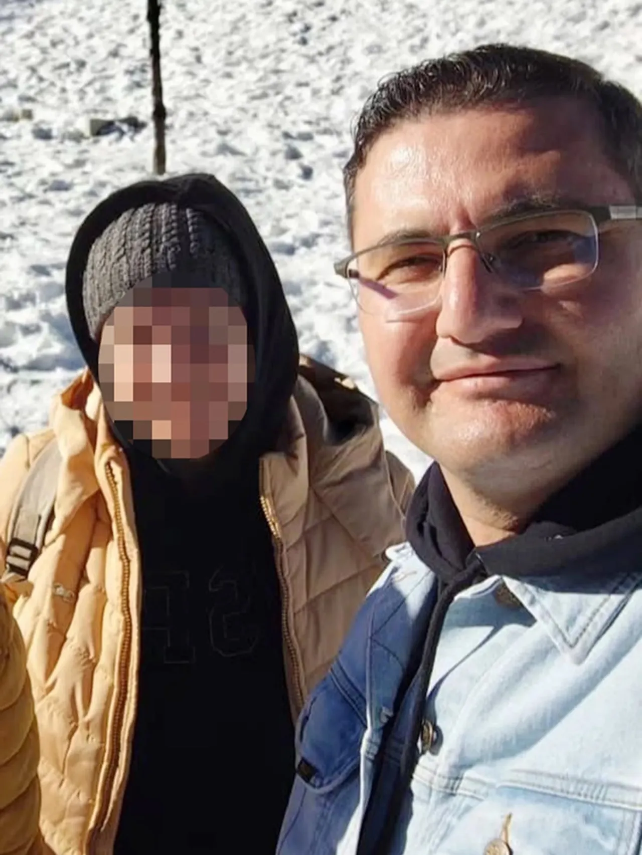 Güvenlik görevlisi adliyede ölü bulunmuştu… Cenazesinde gözyaşları sel oldu