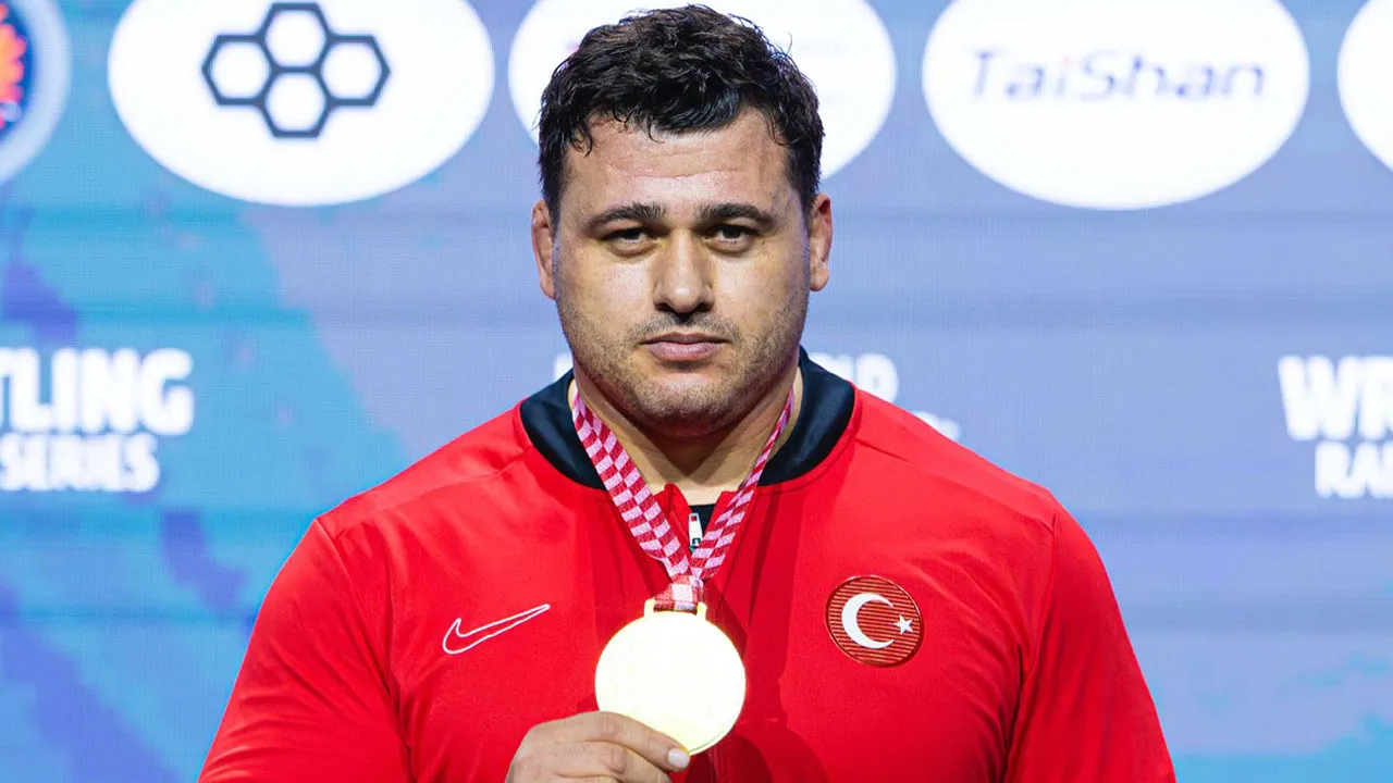 Rıza Kayaalp: Rekor için döndüm