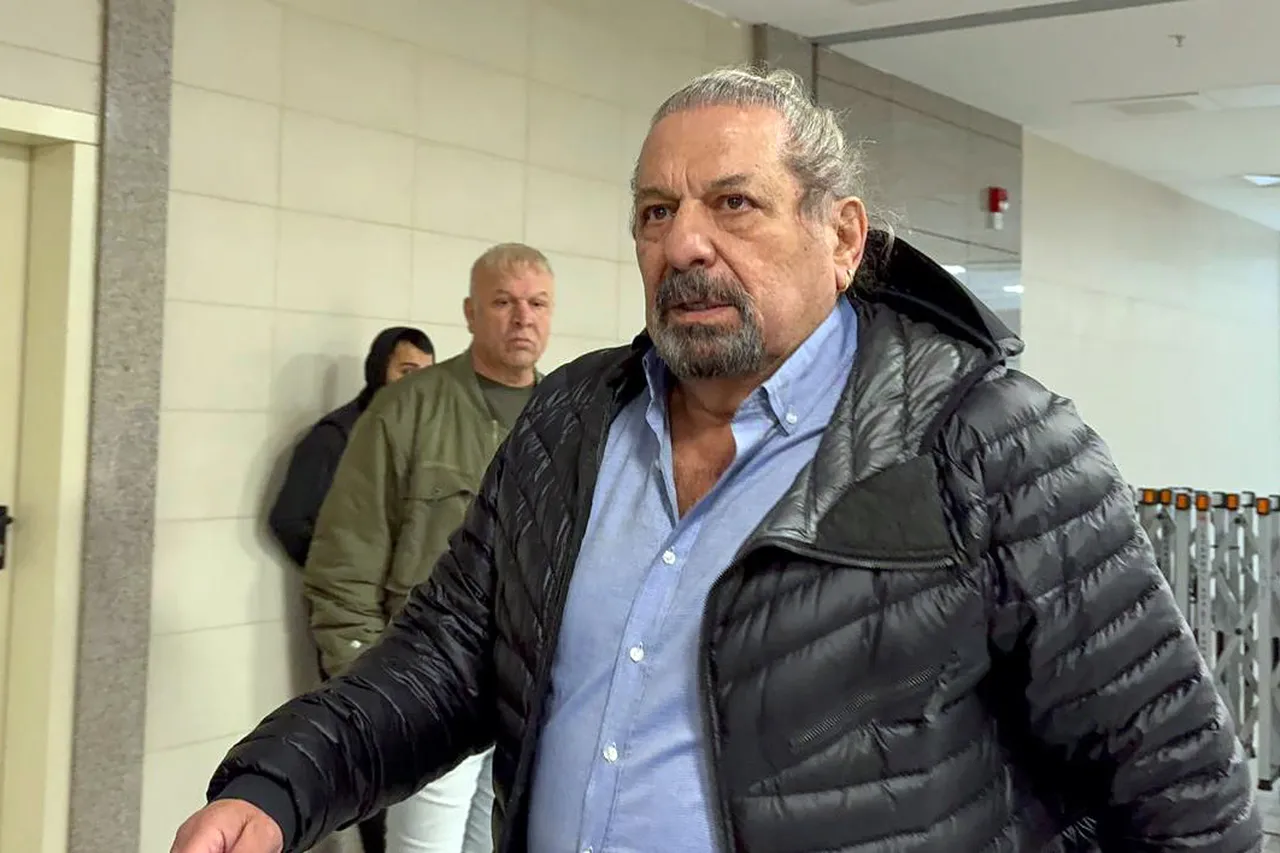 Erman Toroğlu hakkında, "halkı yanıltıcı bilgiyi alenen yayma" iddiasıyla başlatılan soruşturma kapsamında, adli kontrol tedbiri uygulandı.