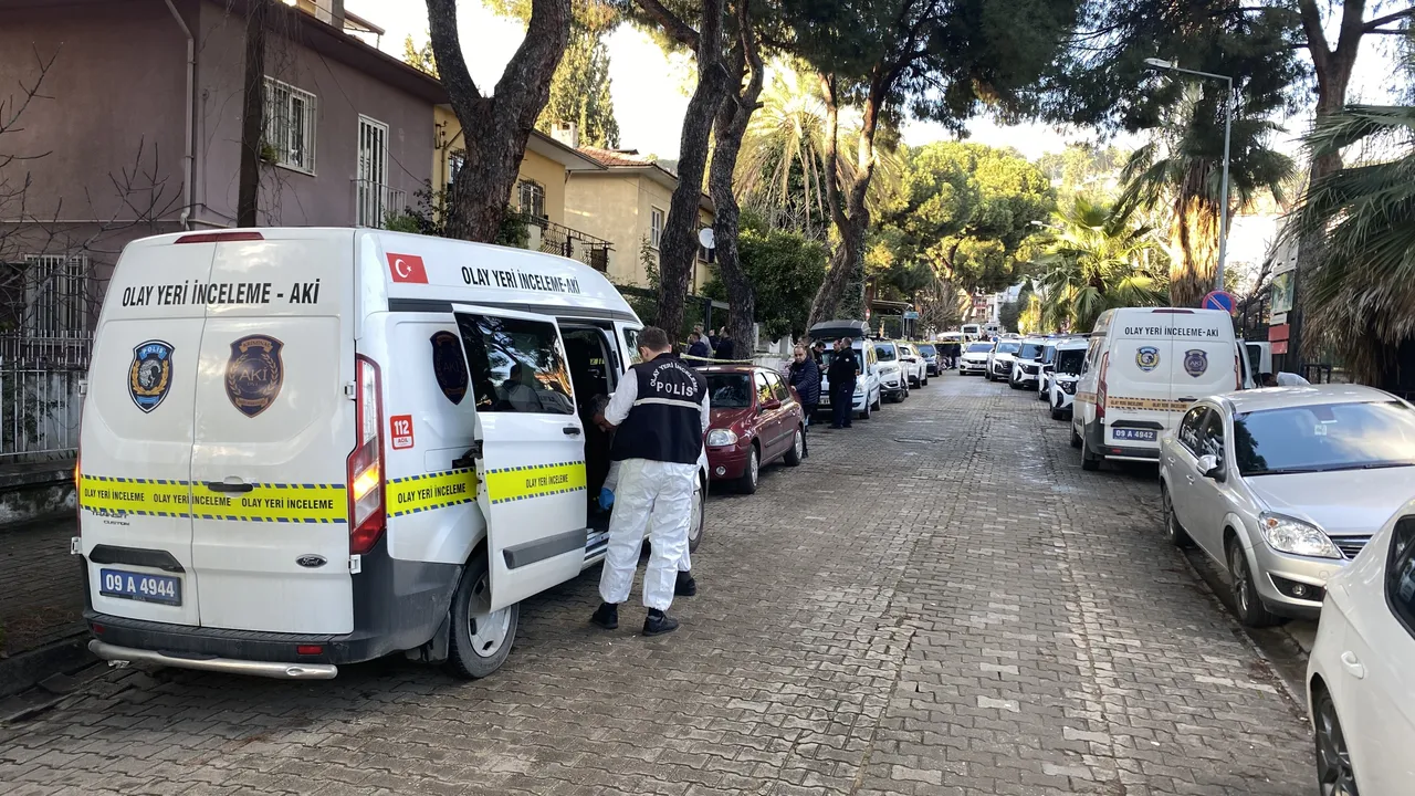 Yaşlı çiftin sır ölümü! Oğulları cenazede gözyaşı döktü: Hunharca yapılan bir cinayet