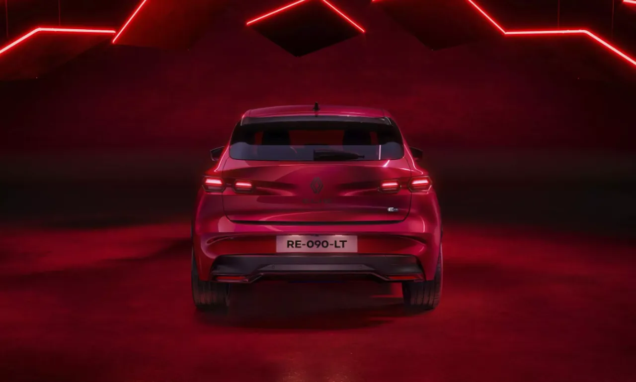 Yeni Clio yola çıktı! Satış fiyatı belli oldu…