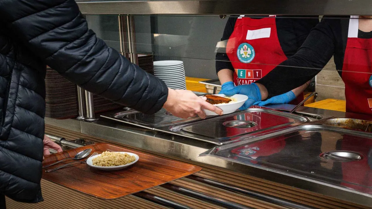 Belediye, esnafla işbirliğine gidiyor! Kent Lokantası sistemi tüm şehre yayılıyor: 4 çeşit yemek 50 TLye satılacak