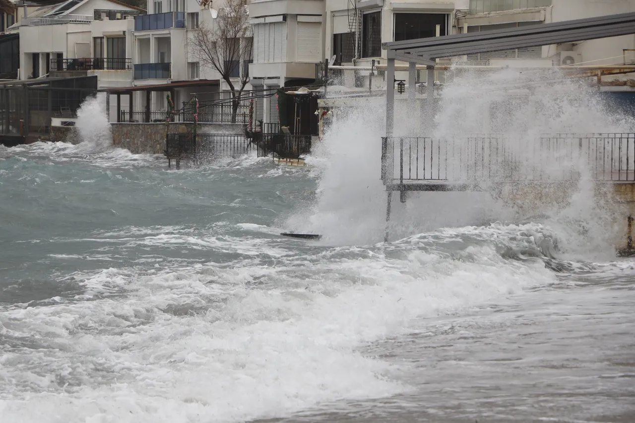 Meteoroloji yarın için saat verdi! 4 il dışında tüm yurtta görülecek