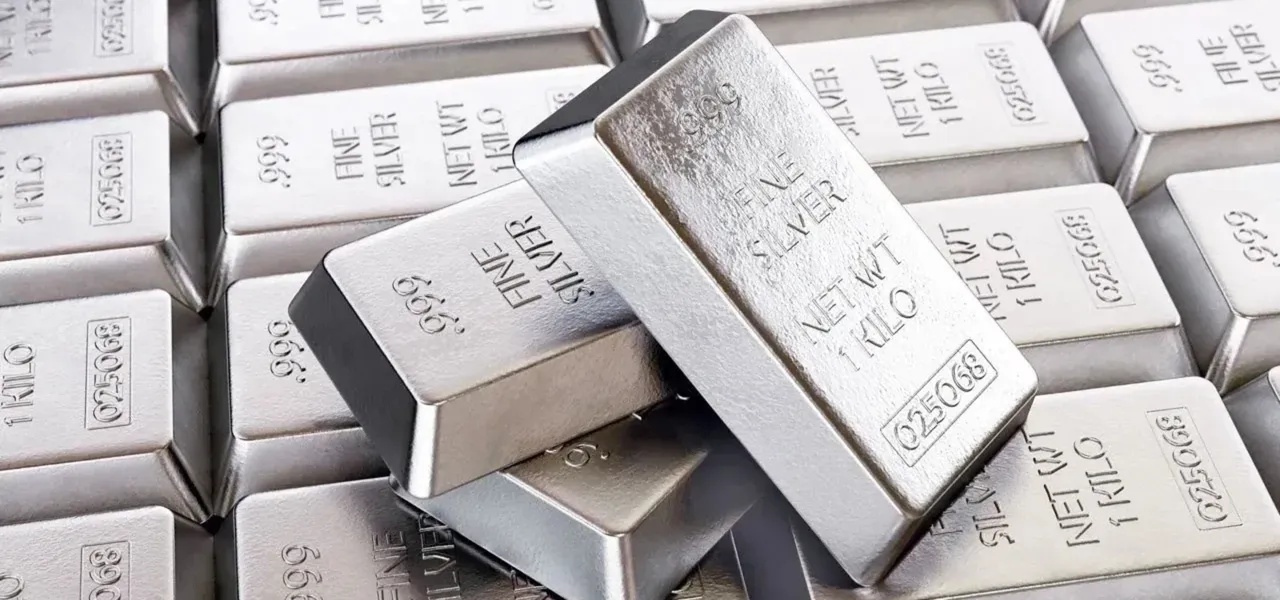 2025'te %200 kazandırmıştı, 2026'da hayal kırıklığı olacak! Dev bankadan gümüş tahmini