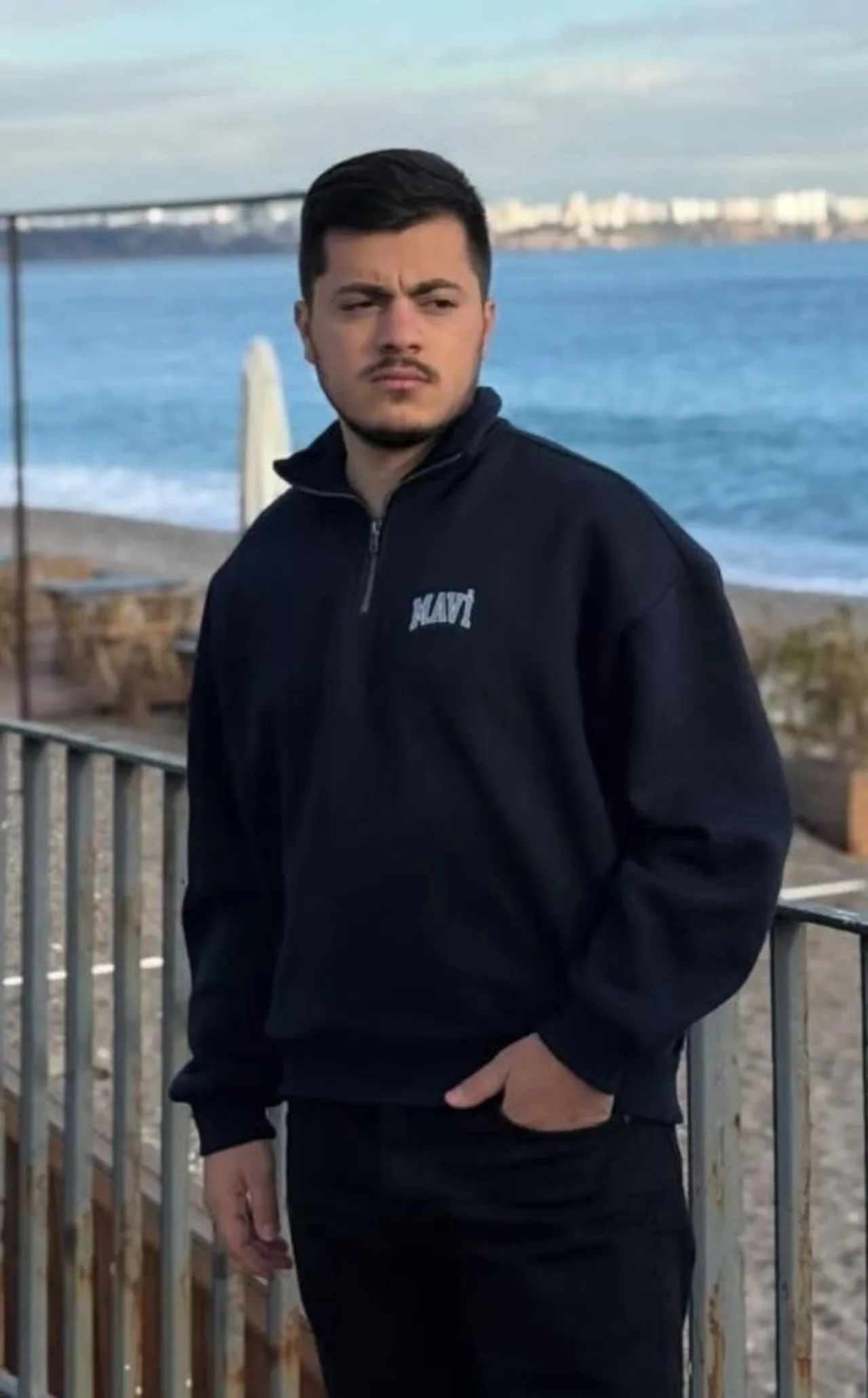 Ana - oğlu ayıran kaza! 65 metreden şarampole yuvarlandılar