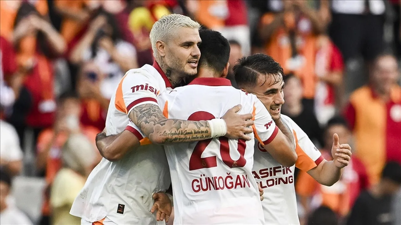 Galatasaray, ligin ilk yarısında Eyüpspor'u Mauro Icardi ve Yunus Akgün'ün golleriyle 2-0 yenmişti.