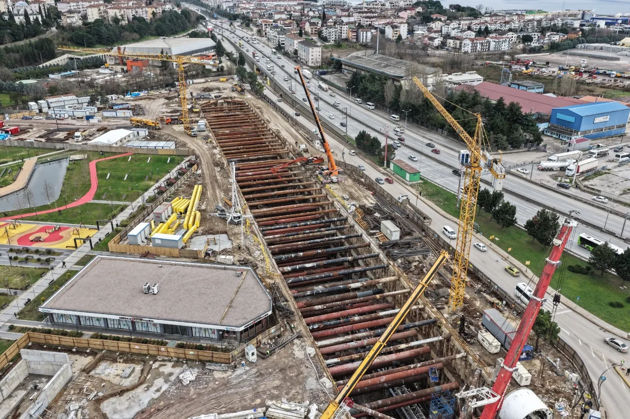 Kocaeli için dev proje! 4  dev köstebek  aynı anda kazıyor