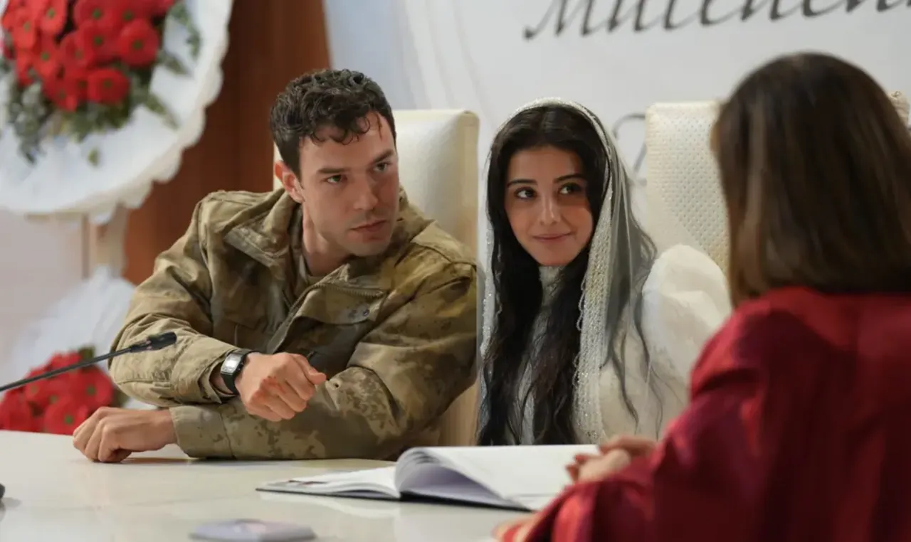 SEVDİĞİM SENSİN OYUNCULARI VE KARAKTERLERİ