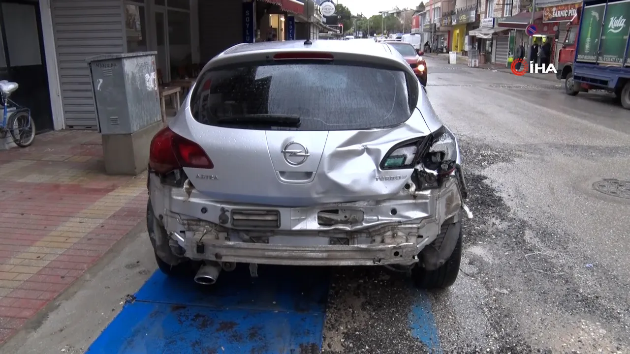 Bu kazayı ben mi yaptım diye sordu! Kan şekeri düşen esnaf dükkanlara daldı