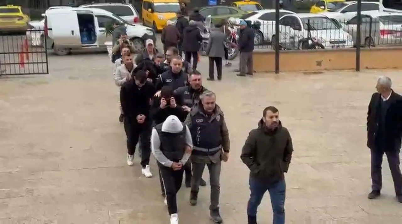 'Casperlar'dan diplomatik kaçış! Çete lideri başkonsolosluk aracıyla yurt dışına çıkarılmış