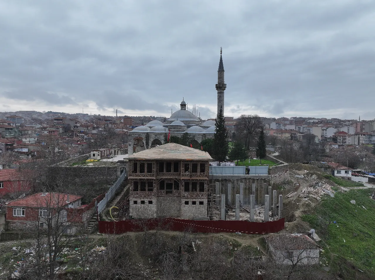 Edirne’de tarihi Muradiye Mevlevihanesi yeniden inşa ediliyor