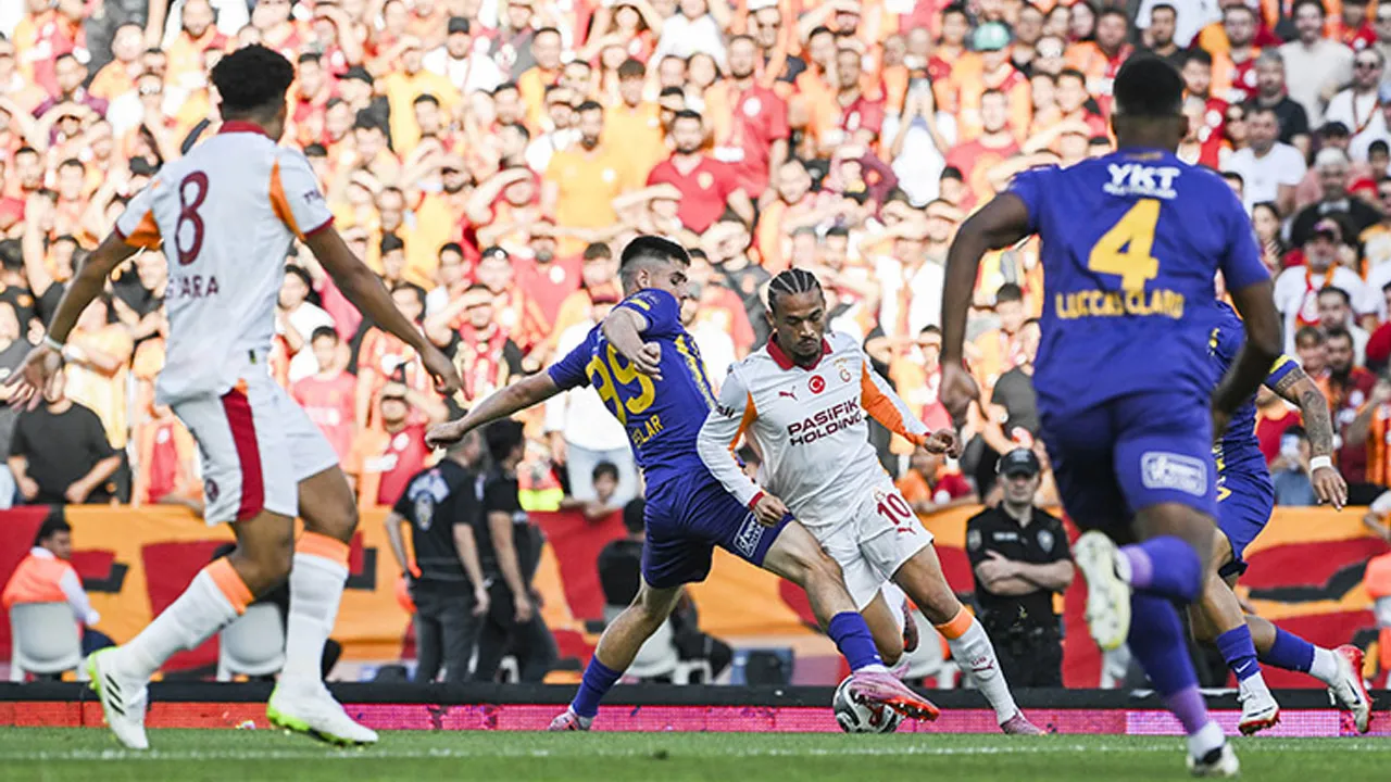 Galatasaray-Eyüpspor maçının VAR hakemi açıklandı