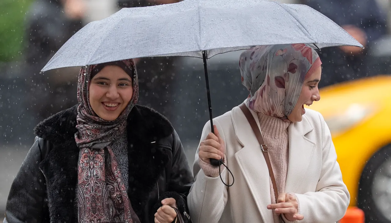 Meteoroloji son raporunu paylaştı! Türkiye 48 saatte iki mevsimi birden yaşayacak