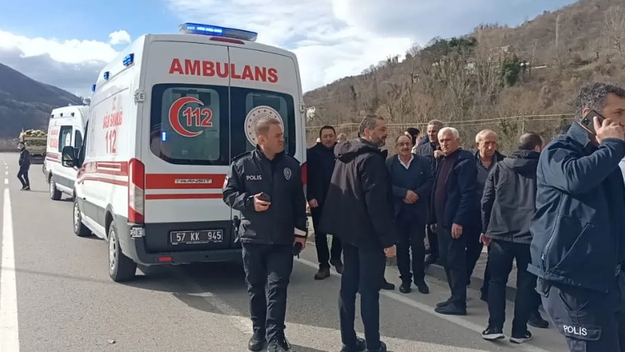 Sinop Valiliği’nden asma köprü faciasına ilişkin açıklama: 6 metre yükseklikten düşmüşler