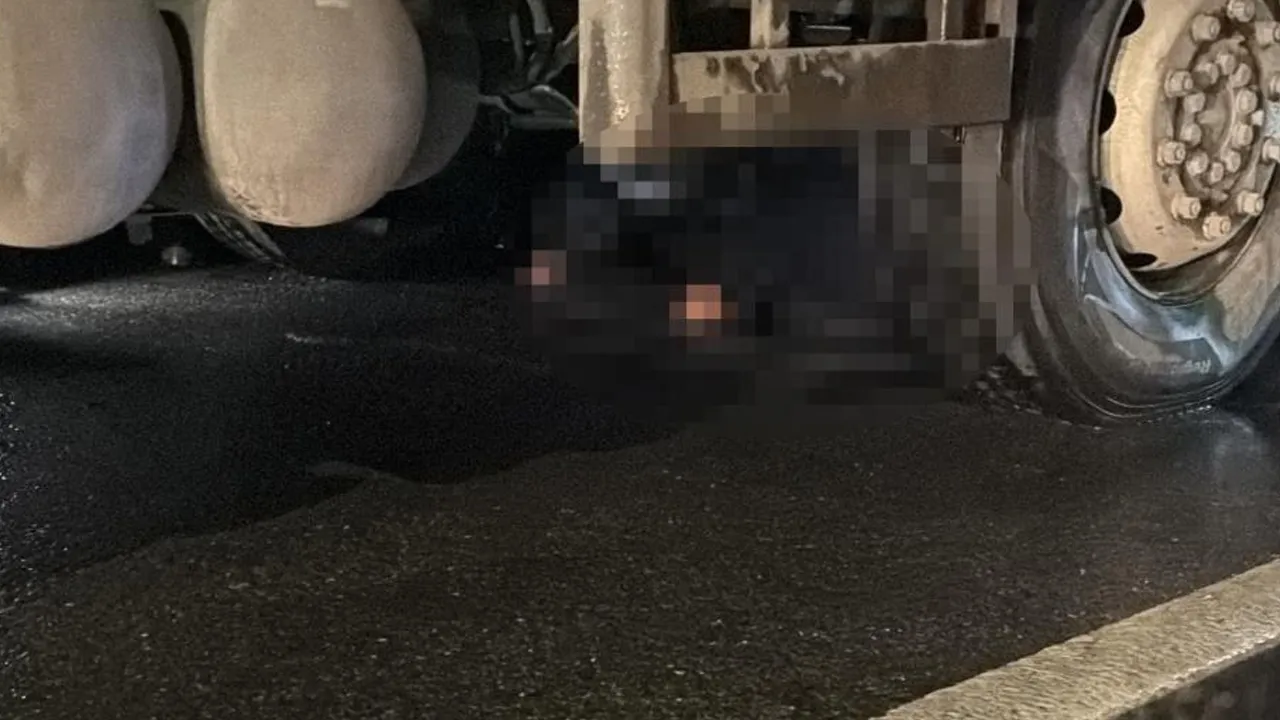 Üsküdar Paşa Limanı Caddesi'nde feci kaza! 60 yaşındaki kadın kamyonun altında kaldı