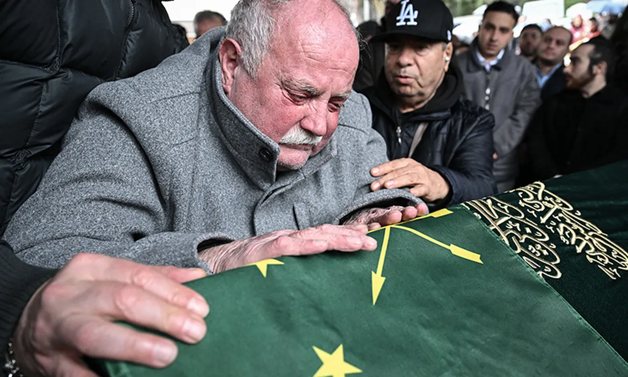 Vefat eden Kanbolat Görkem Arslan’ın gençlik anıları yürek burktu