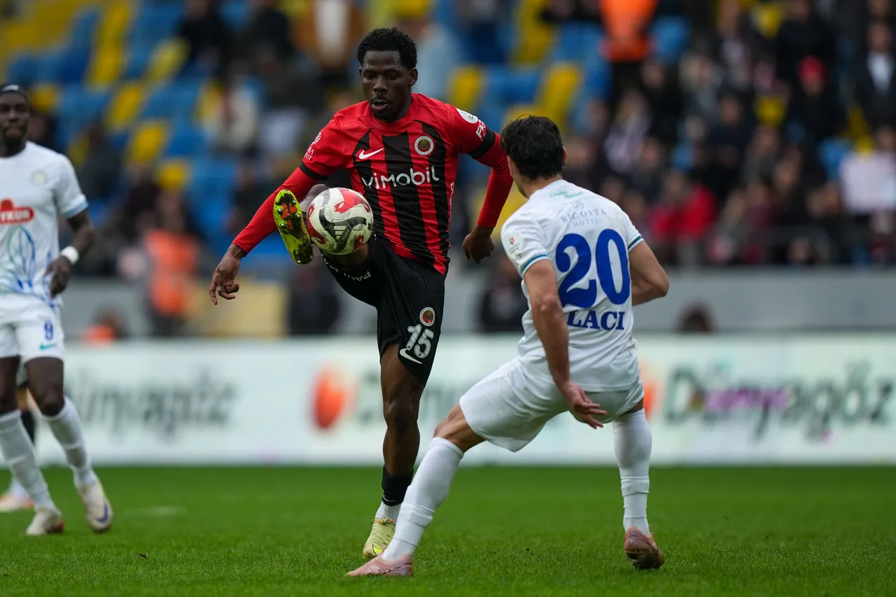 Natura Dünyası Gençlerbirliği: 2 - Çaykur Rizespor: 2