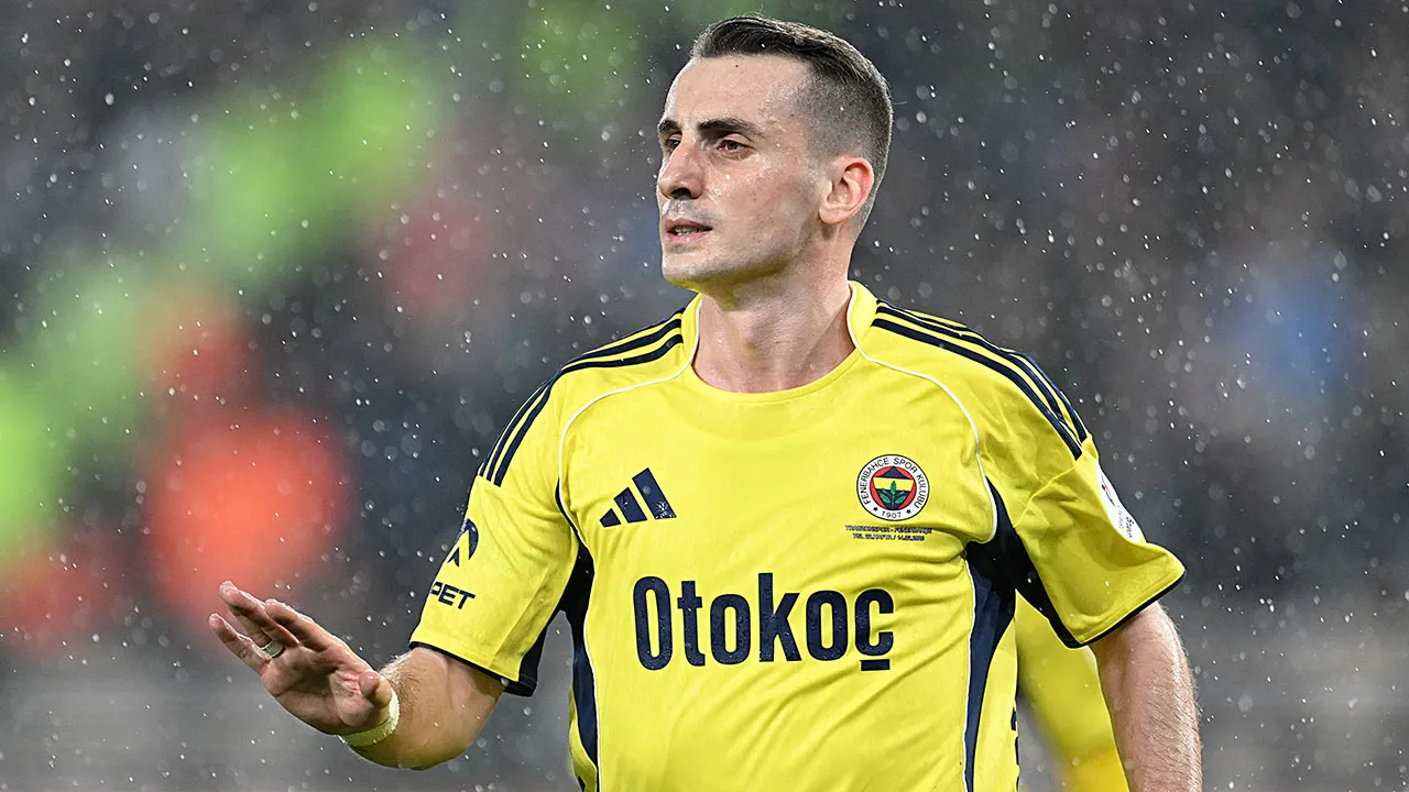 Kerem Aktürkoğlu'ndan şampiyonluk temennisi