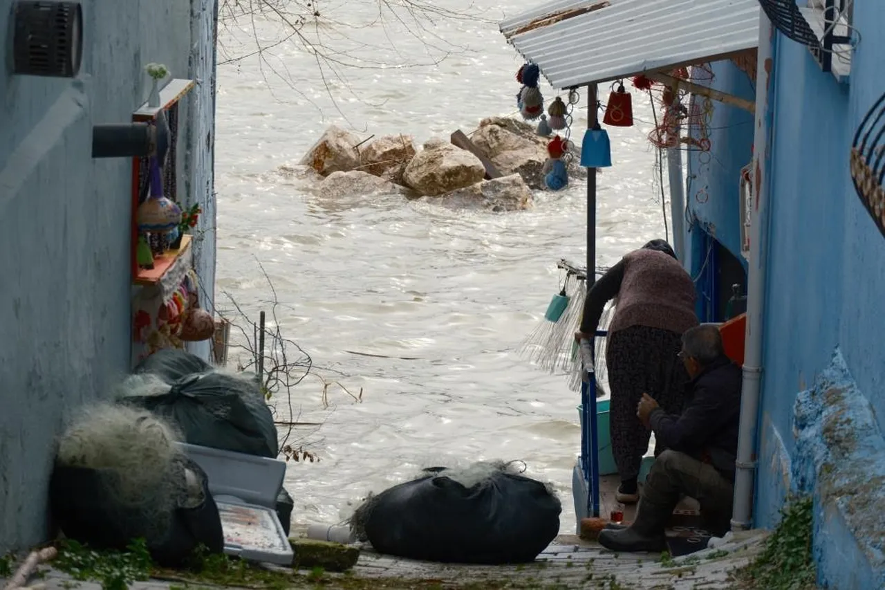 Kuraklıkla boğuşuyordu! "Küçük Venedik'te" 10 yıl sonra bir ilk...