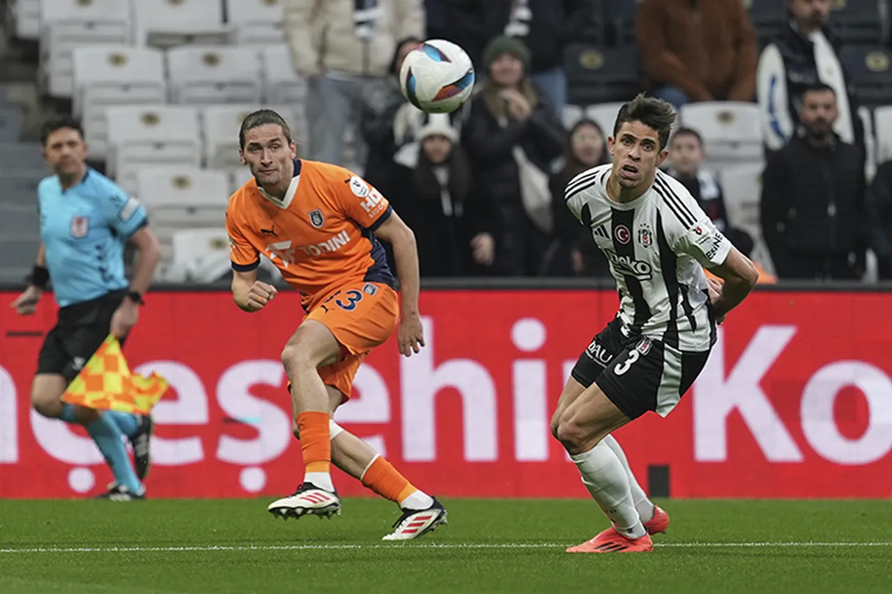 Başakşehir-Beşiktaş maçı hangi kanalda, saat kaçta? Canlı yayın bilgileri belli oldu!
