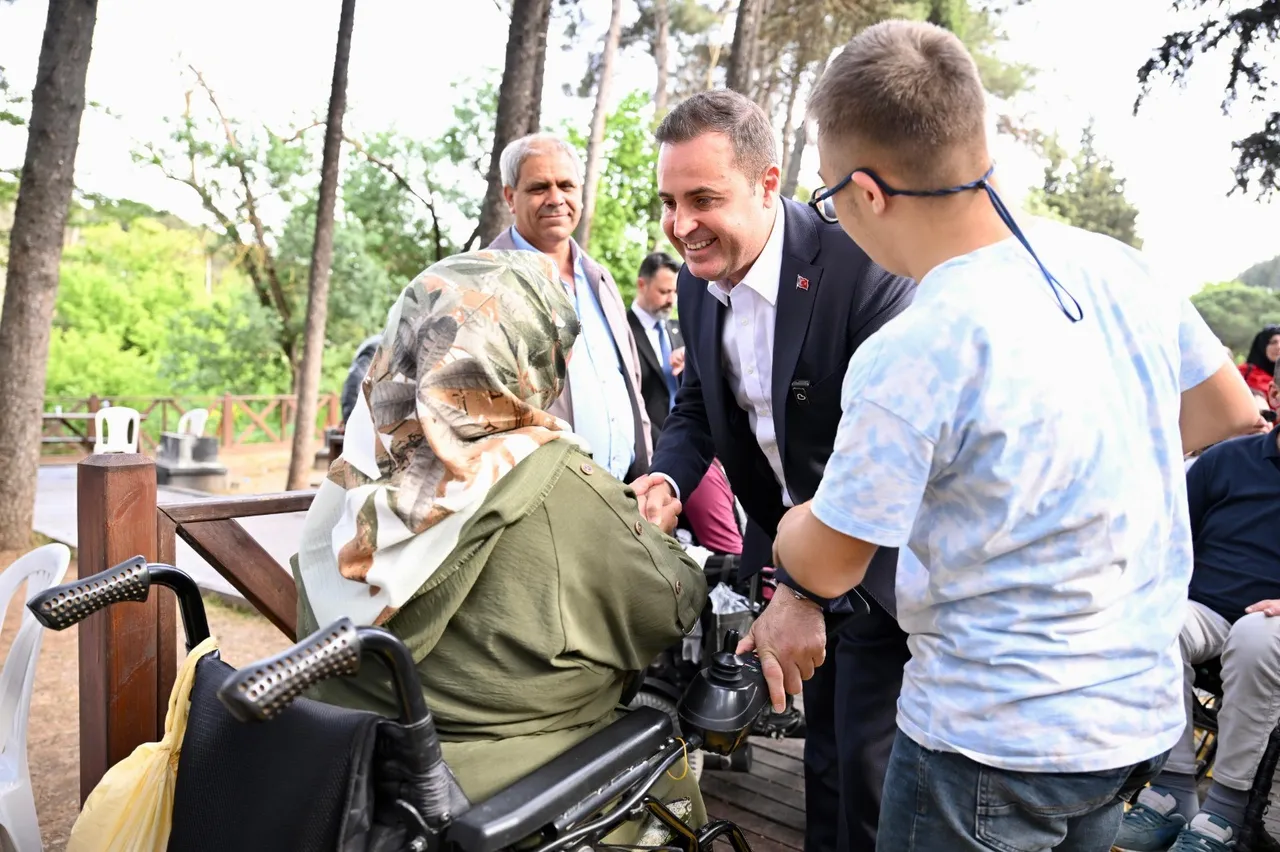 Belediye'den vatandaşlara 5 bin TL nakdi destek