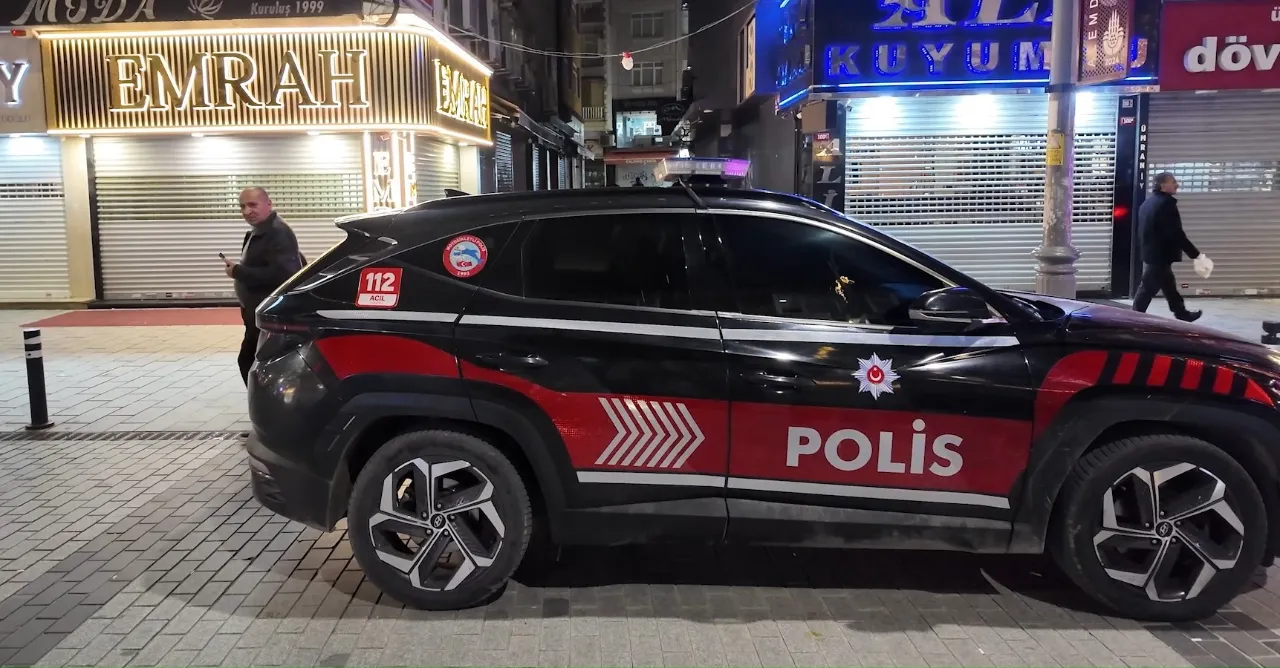 'Doldur-boşalt' felaket getirdi! Tabanca ateş aldı, iş arkadaşını yaraladı