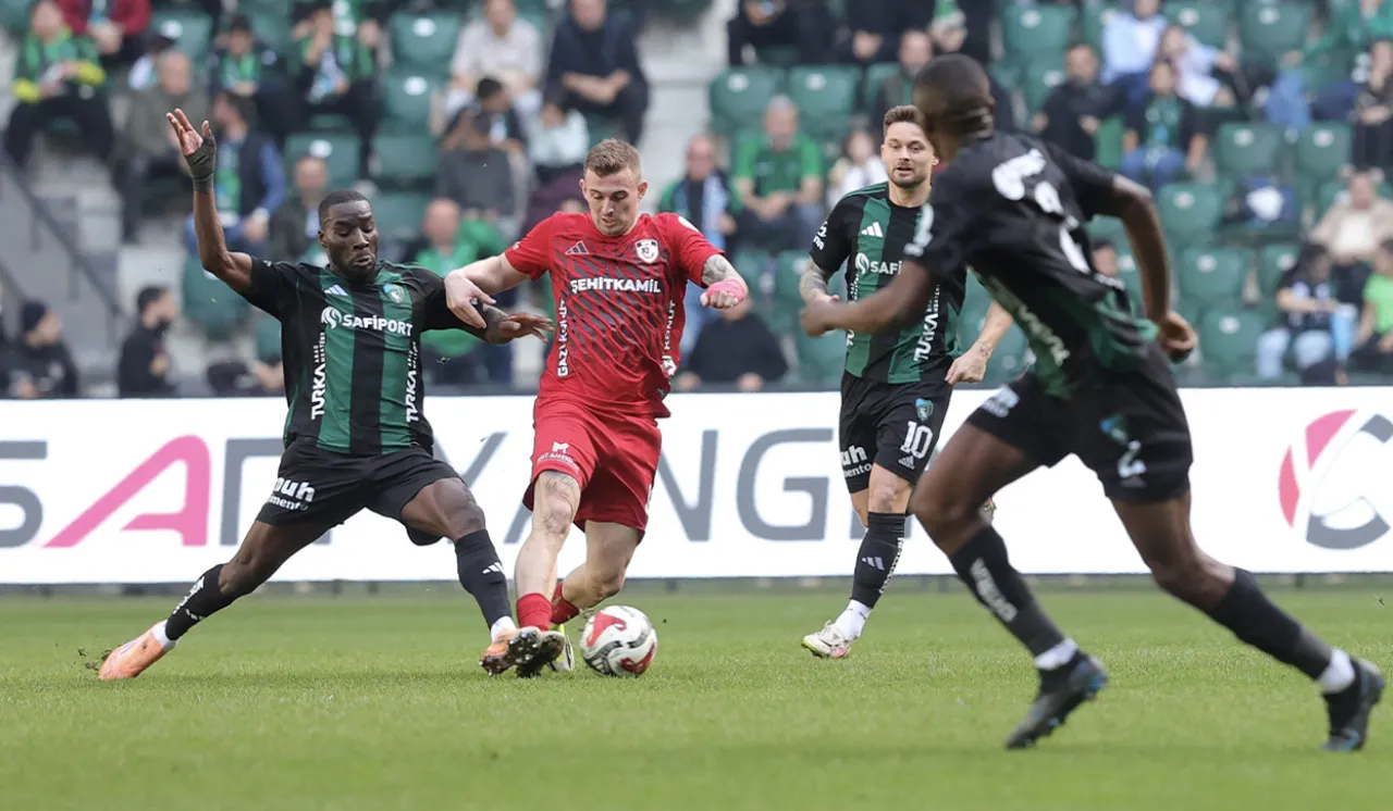 Kocaelispor, evinde 3 puanı 3 golle aldı