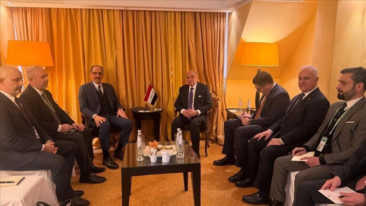 Münih’te kritik temas: MİT Başkanı Kalın  Dışişleri Bakanı Fuad Hüseyin'le görüştü