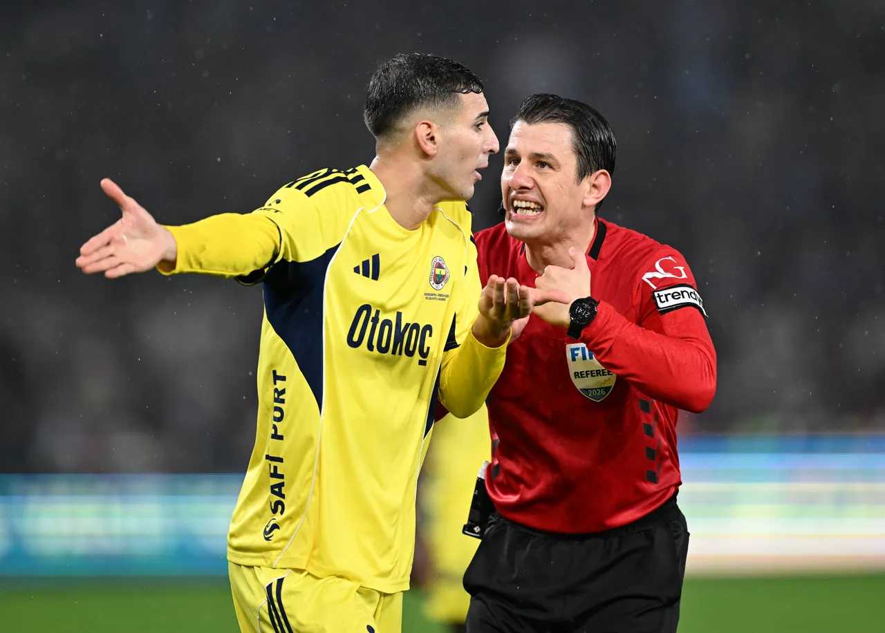 Usta yazarlar dev maçı kaleme aldılar: Şampiyonluk hiç olmadığı kadar yakın