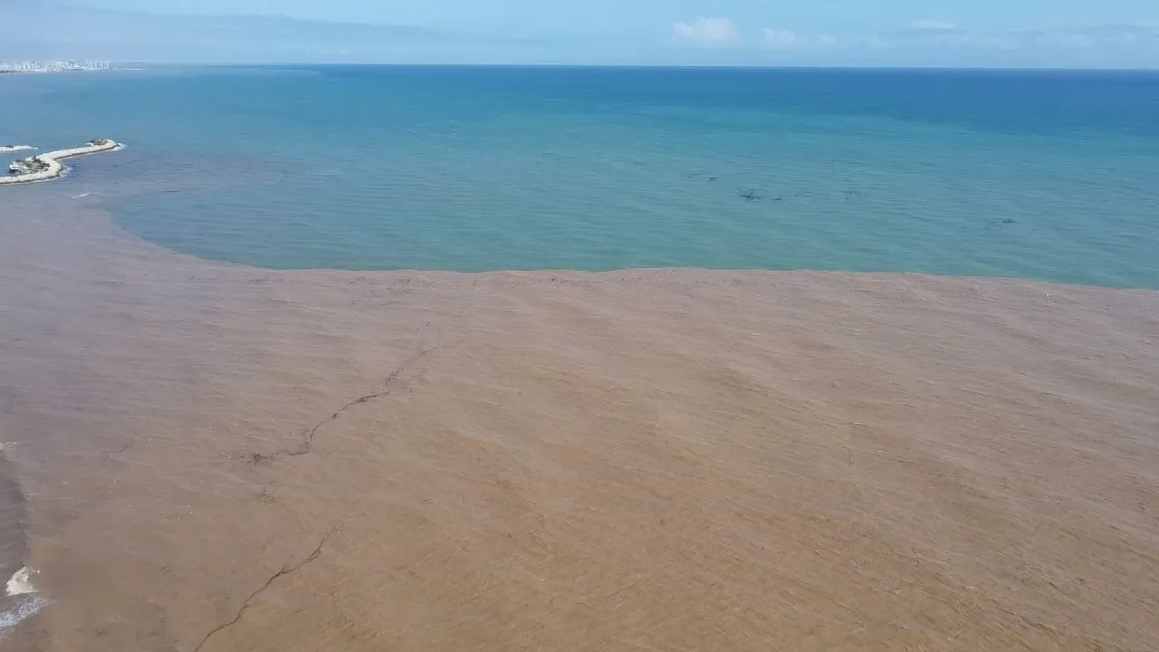 18 ilde sel sonrası korkutan manzara! Akdeniz’in yarısını çamur kapladı