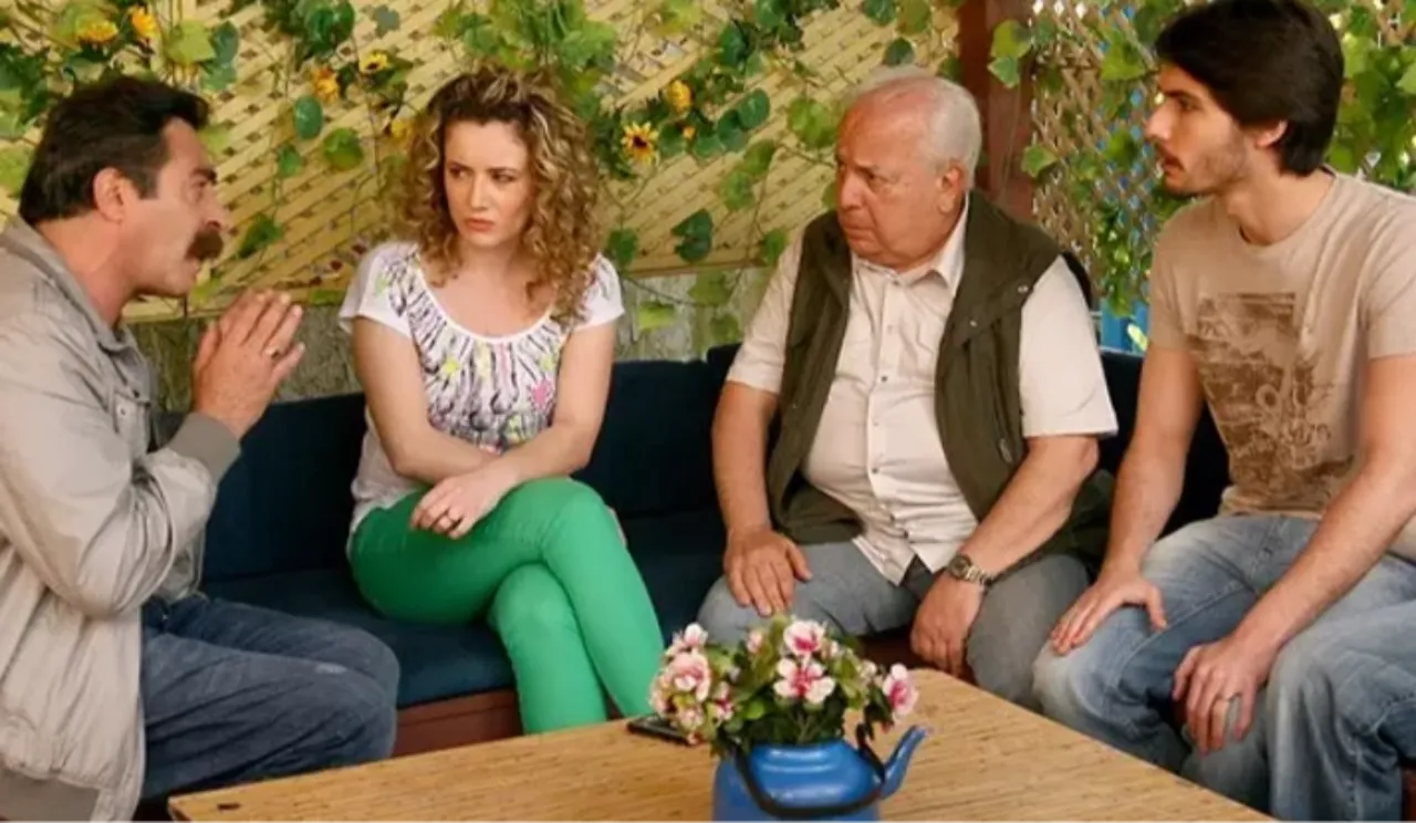 Akasya Durağı yeniden başlayacak mı 2026? Dizinin çekimlerinin tekrar başladığı iddia edildi!