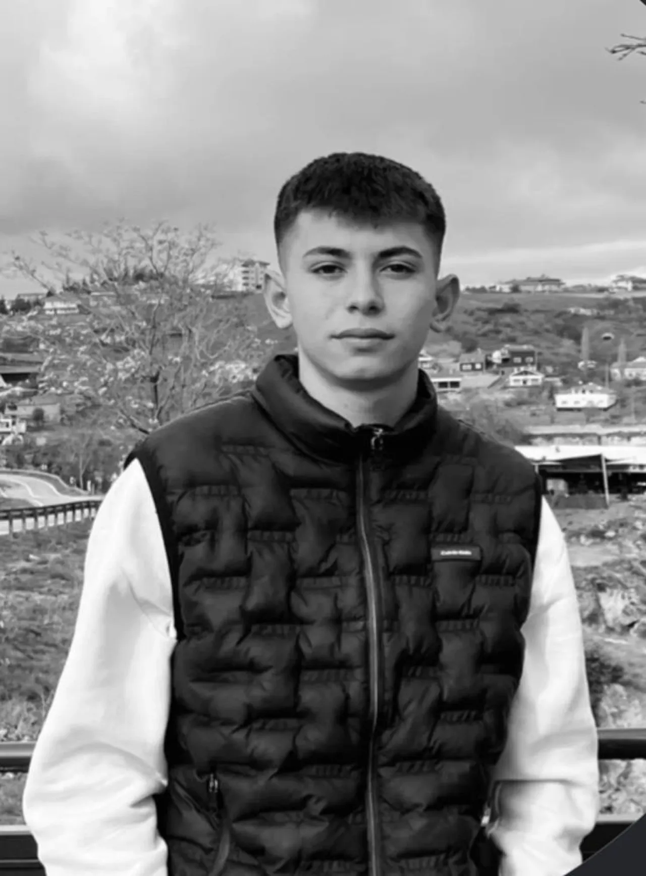 Manisa'da kaza! Motosiklet kullanan çocuk canından oldu