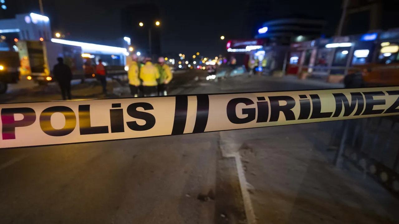 Mersin'de düğünde silahlı kavga: Çok sayıda kişi yaralandı