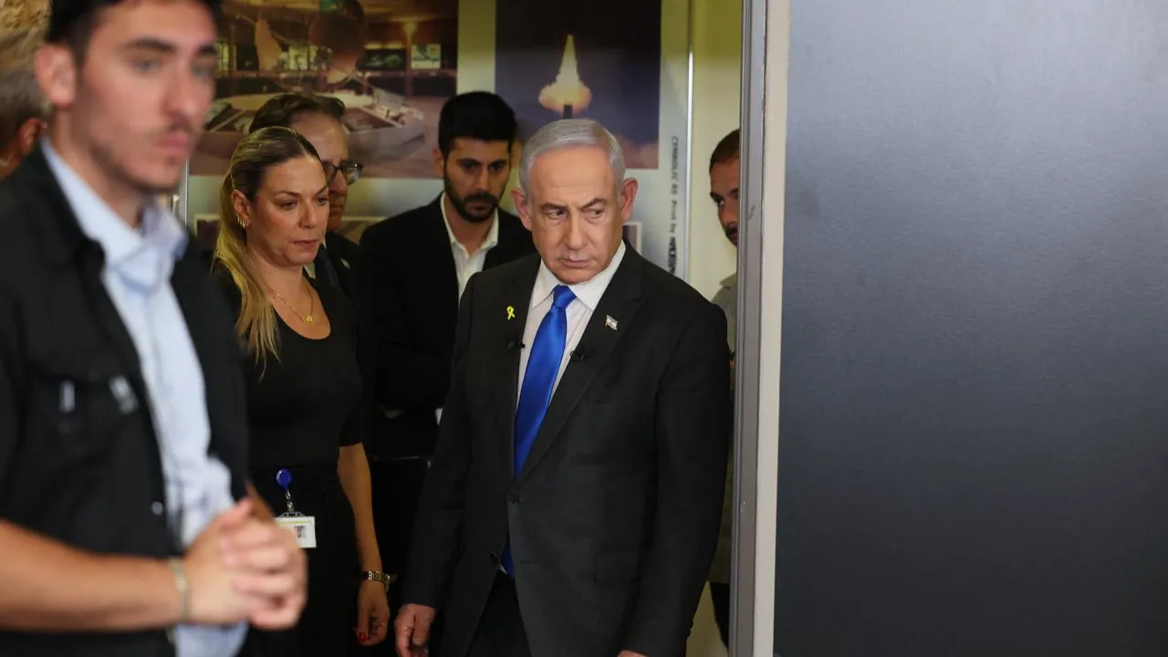 Netanyahu’nun ofisine şüpheli paket! Bomba ekipleri müdahale etti
