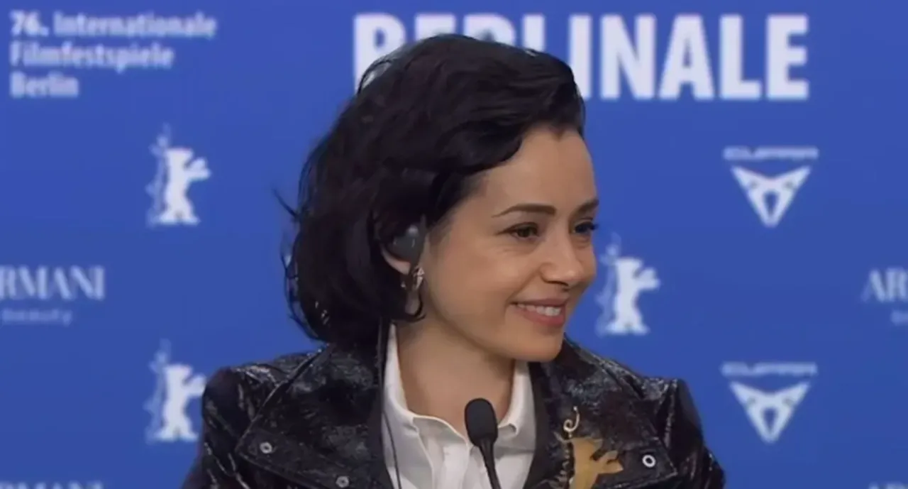 Özgü Namalın cevabı sonrası merak konusu oldu! Sarı Zarflar filminin konusu ve oyuncu kadrosu