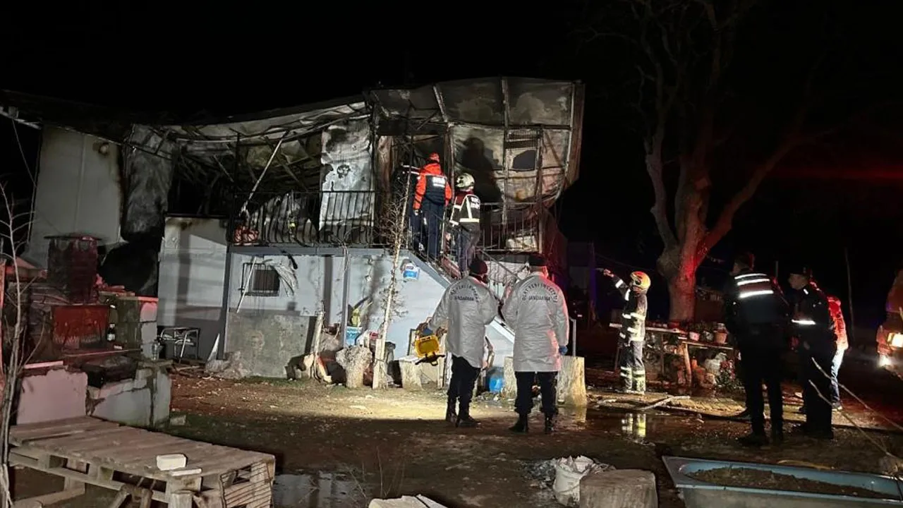 Prefabrik evde yangın çıktı! Karı-koca canından oldu