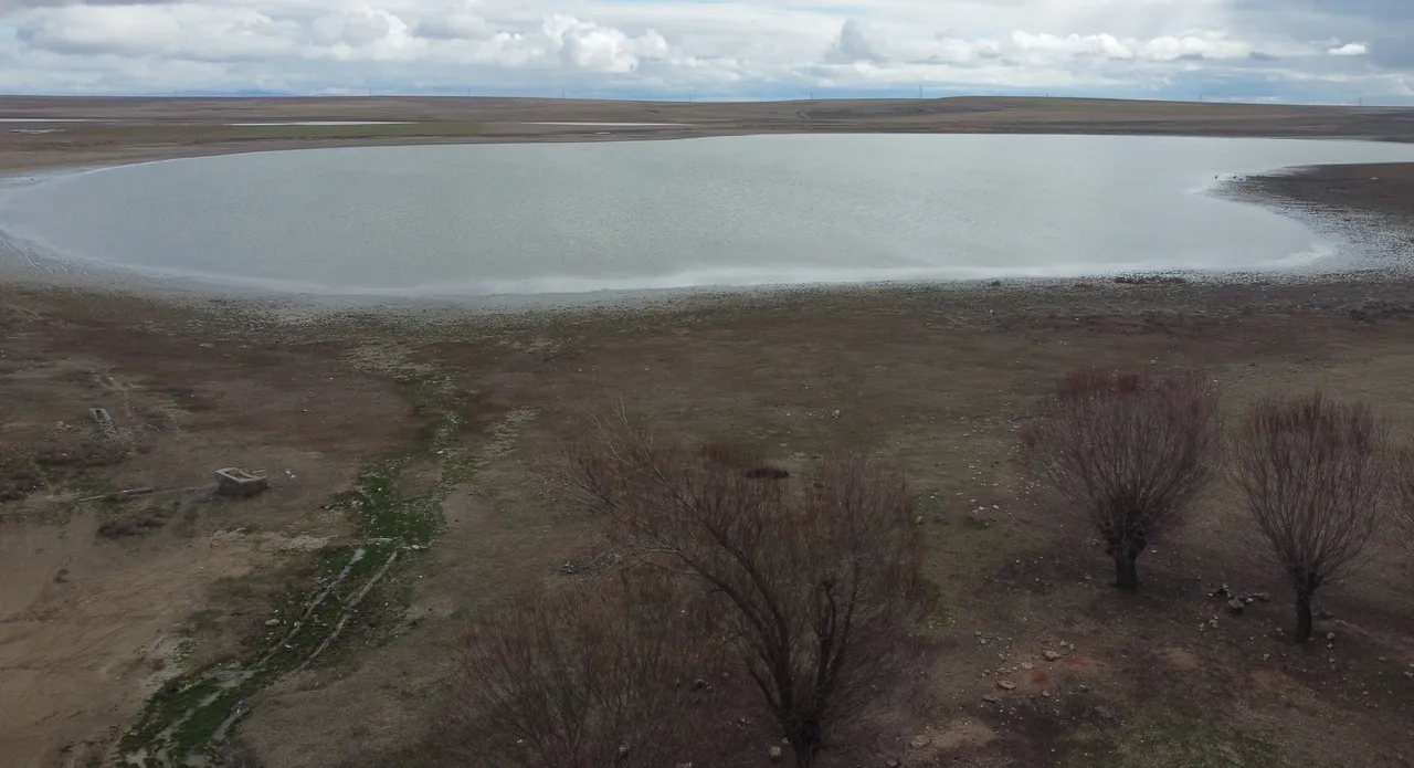 Tamamen kuruyan gölge göz yaşartan gelişme! Tam 4 yıl sonra...